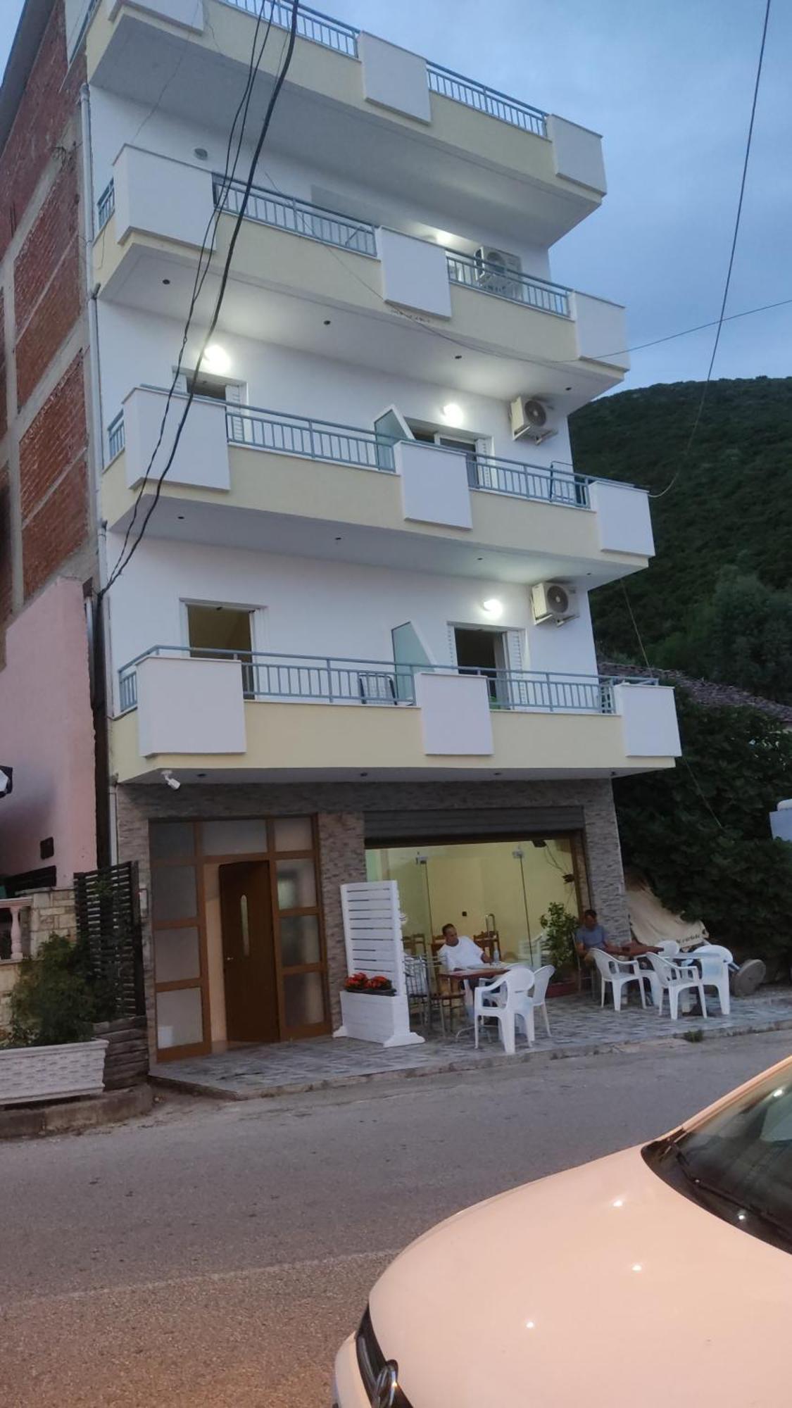 Lukova Center Apartments Kültér fotó