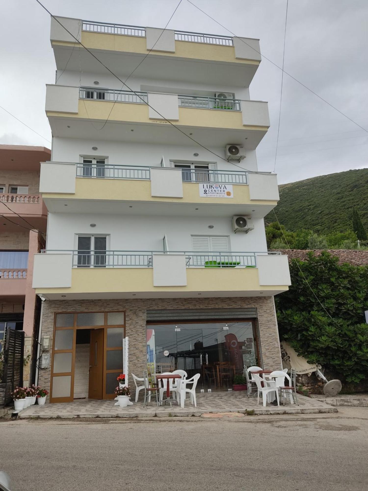Lukova Center Apartments Kültér fotó