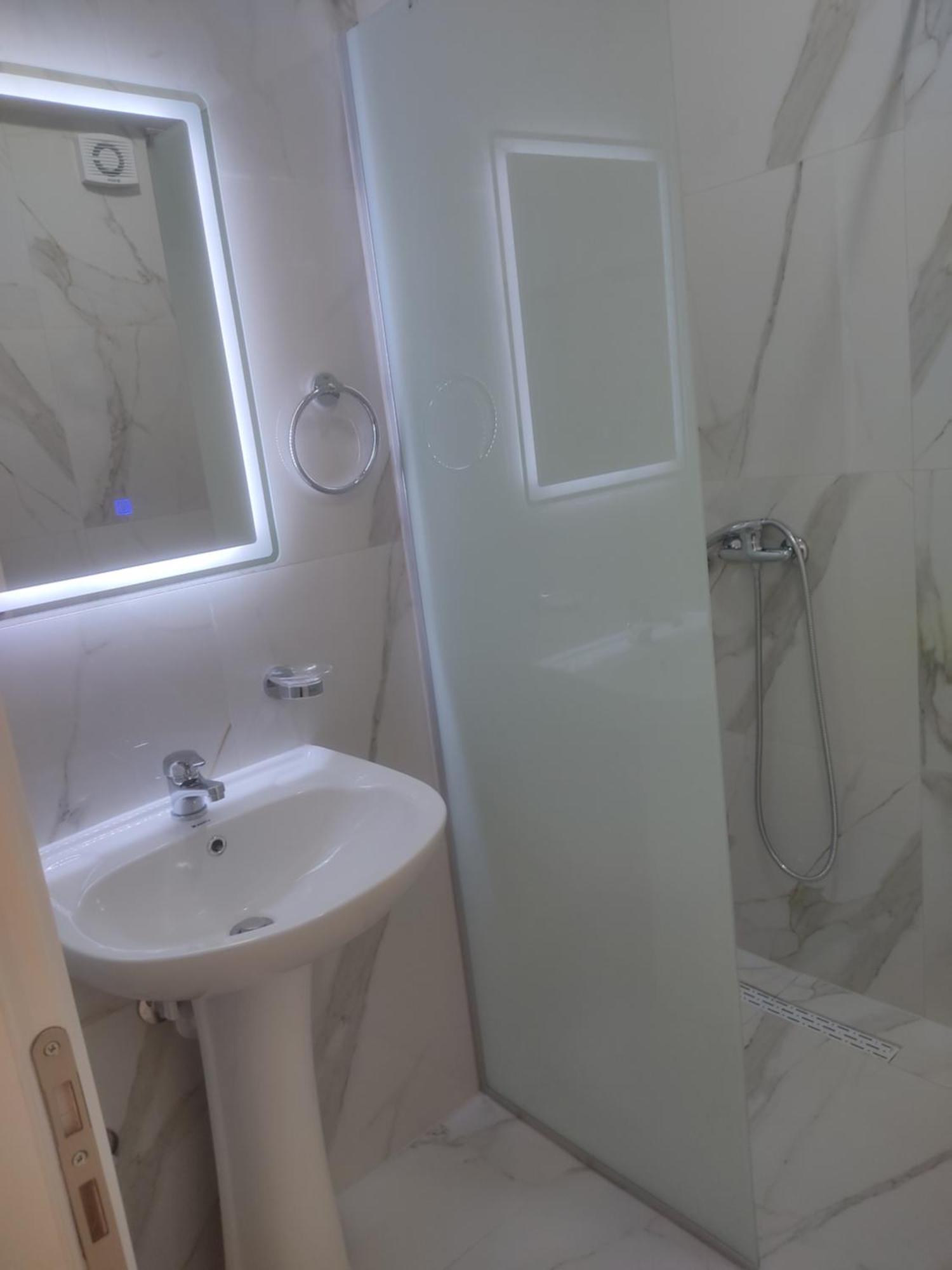 Lukova Center Apartments Kültér fotó