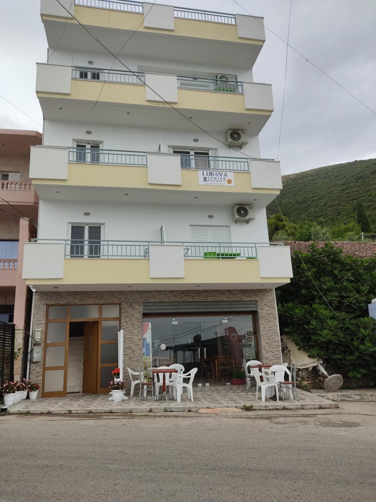 Lukova Center Apartments Kültér fotó